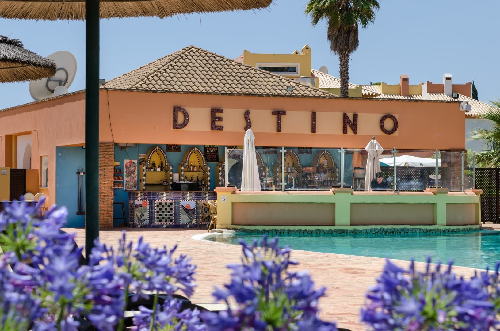 Jardim da Meia Praia, General view