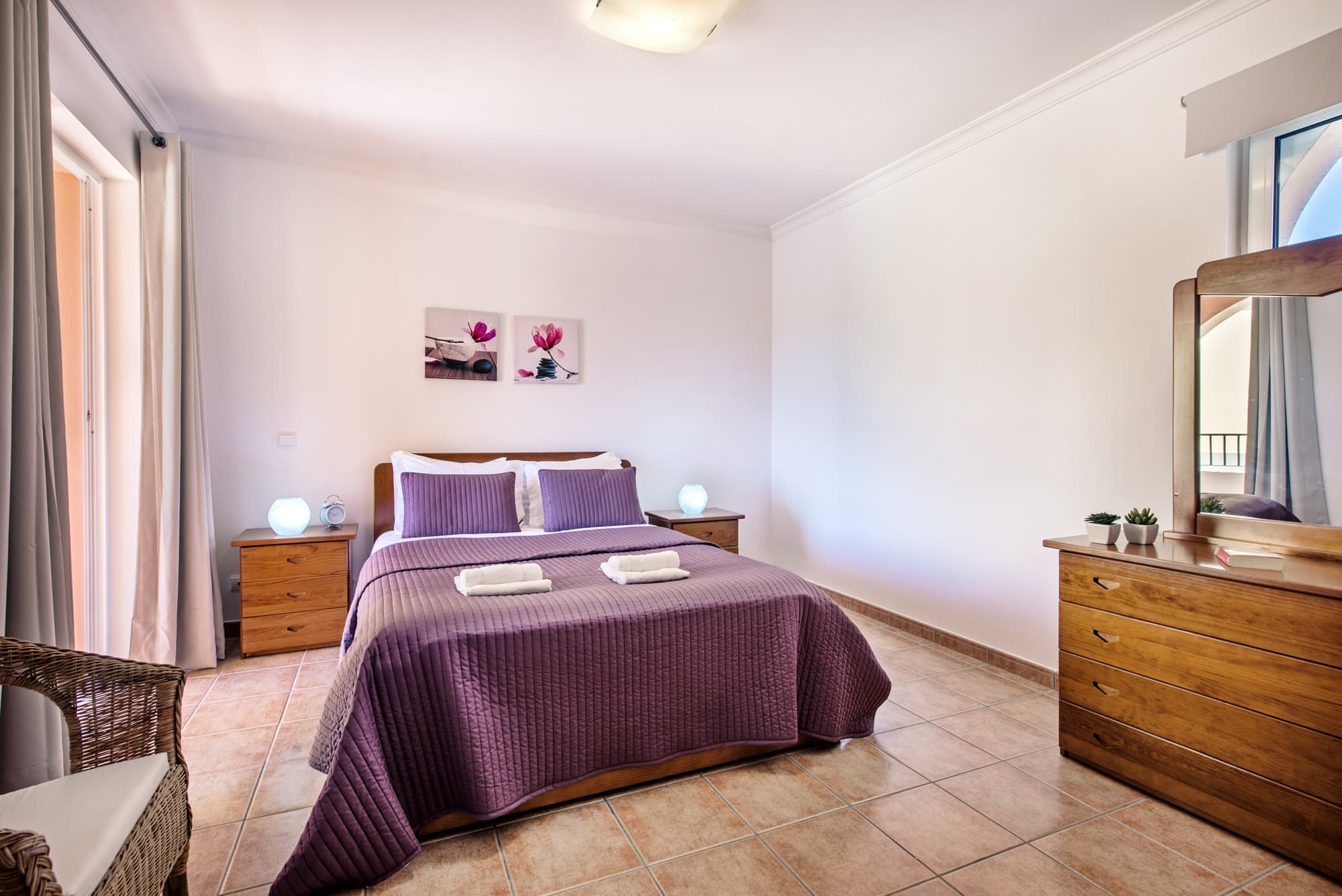 Jardim da Meia Praia, Room