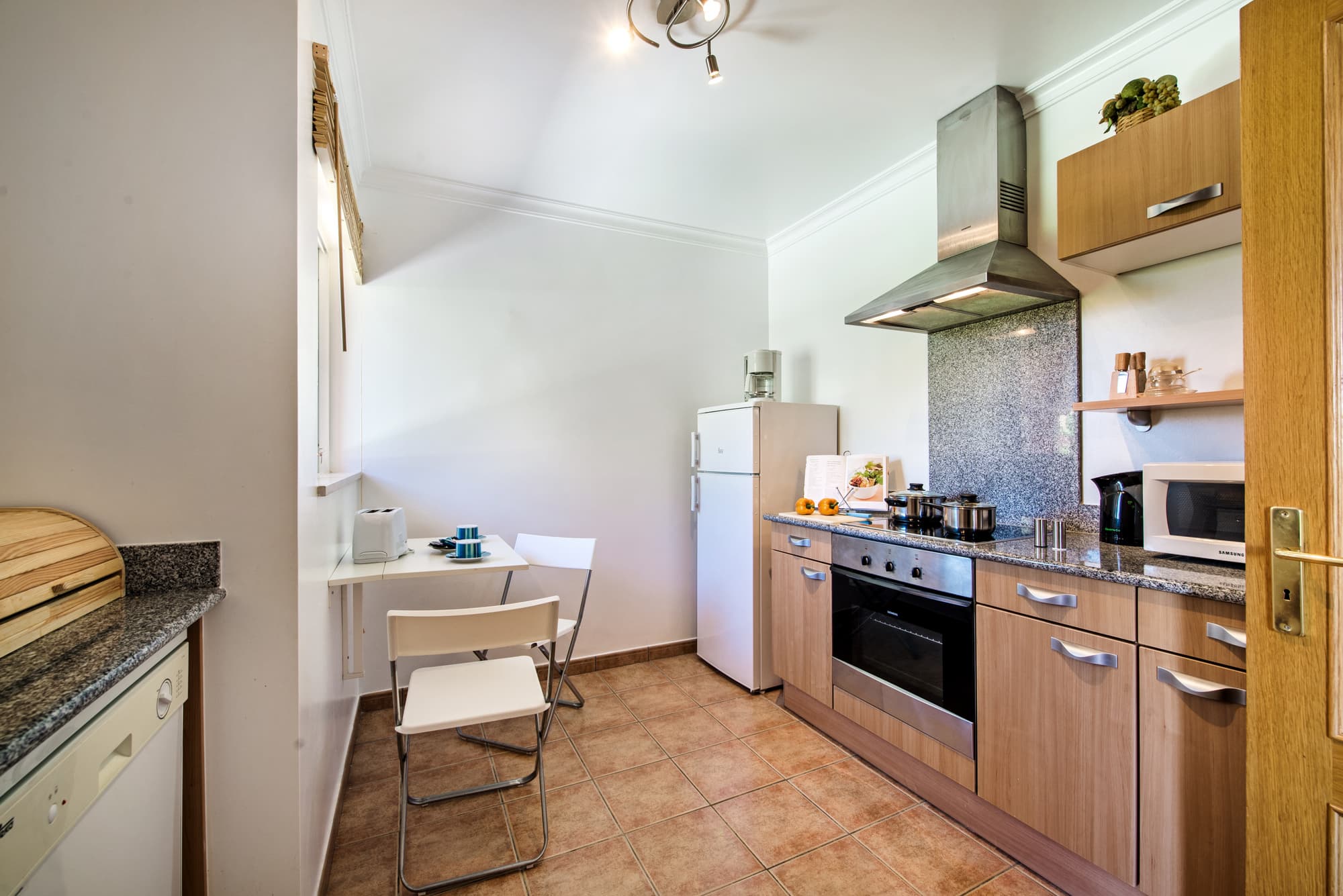 Jardim da Meia Praia, Room