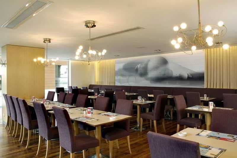 Occidental Istanbul city, Restaurant