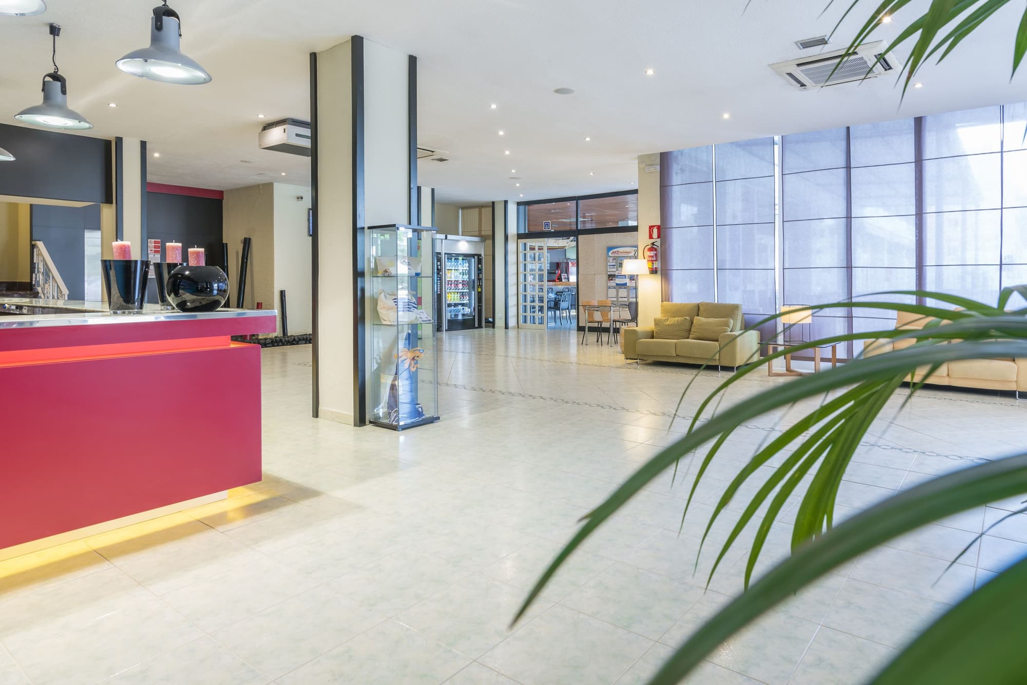 AzuLine Hotel Pacific, Lobby