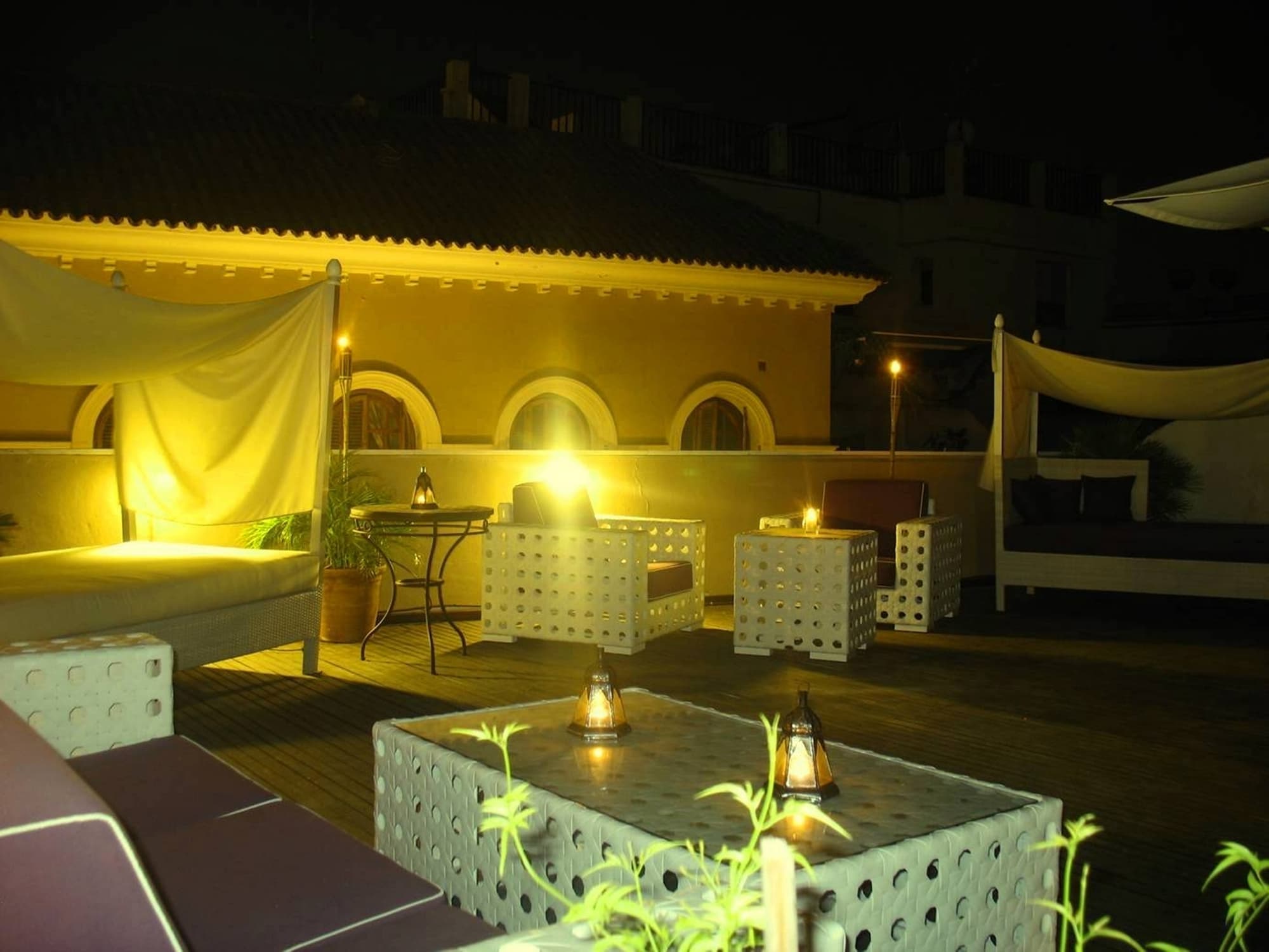 Alcoba del Rey de Sevilla, Terrace