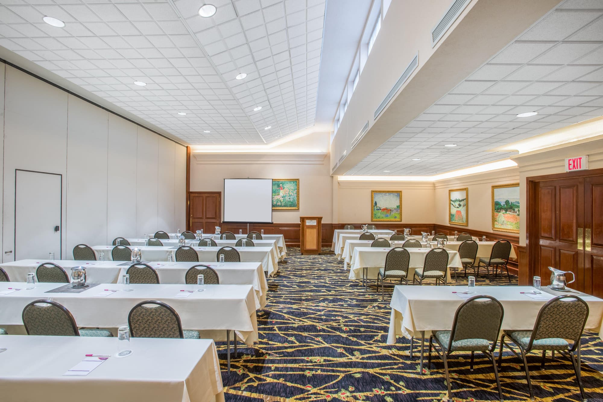 Crowne Plaza Lake Placid, Conferences