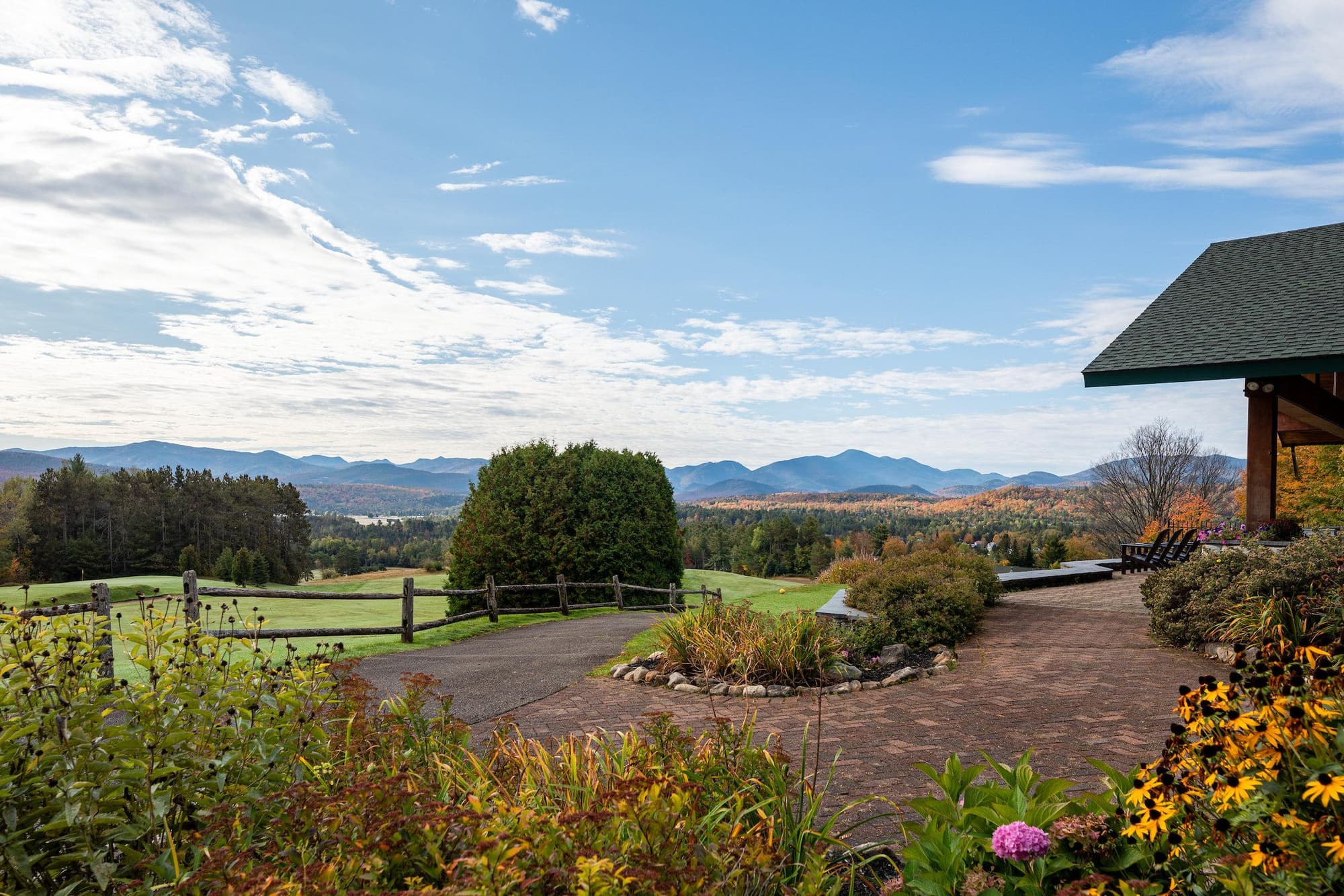 Crowne Plaza Lake Placid, Conferences