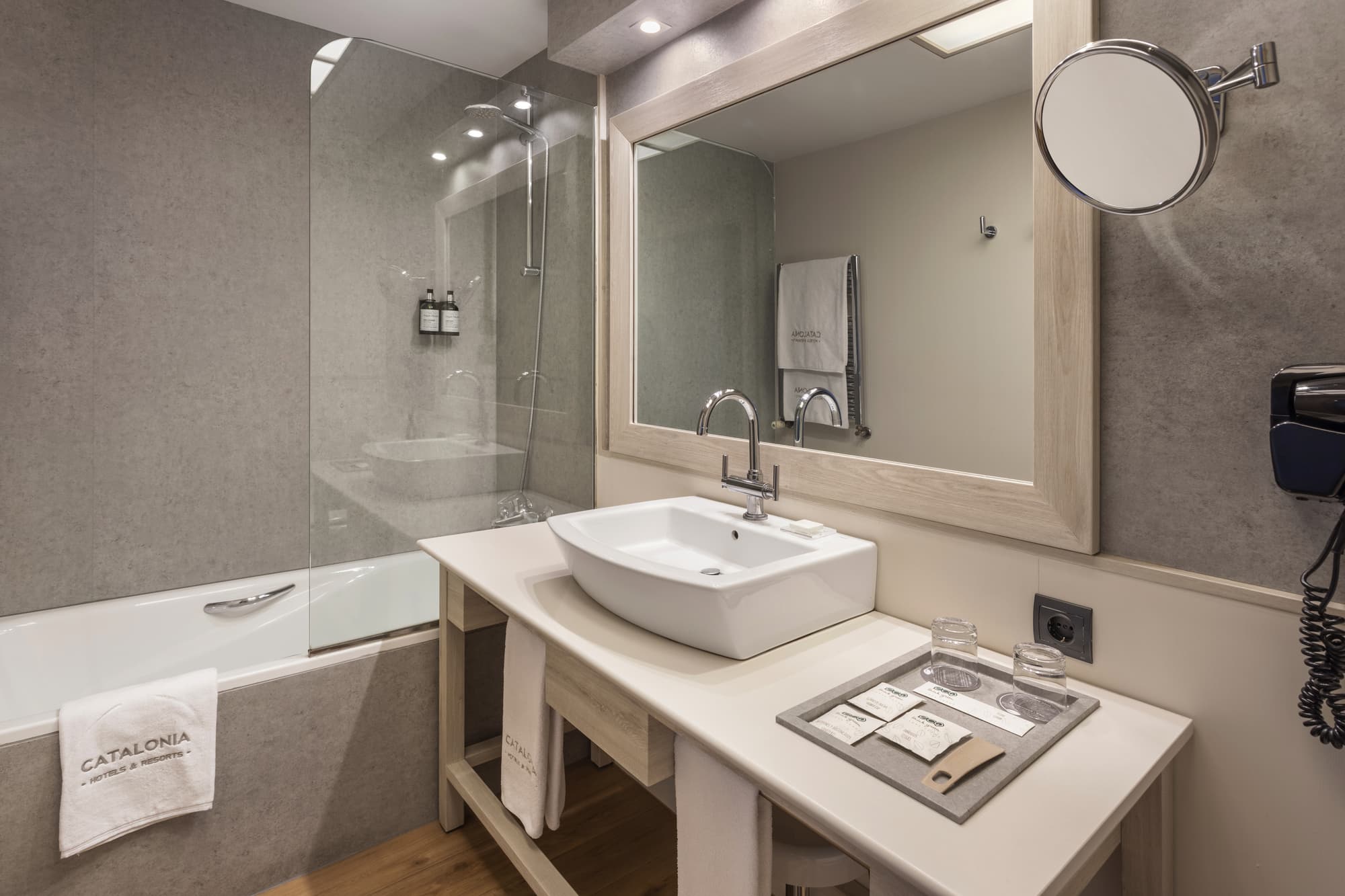 Catalonia Goya, Room