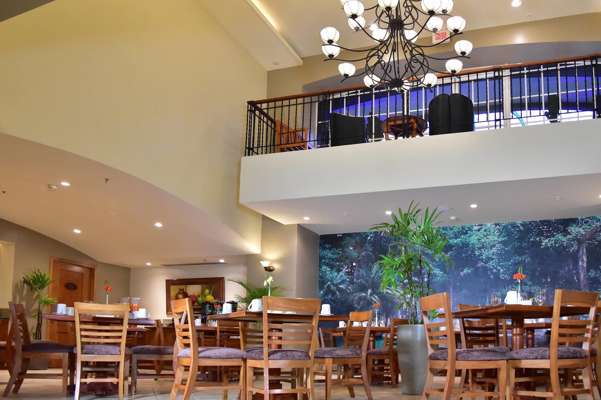 Sleep Inn Paseo Las Damas, Restaurant