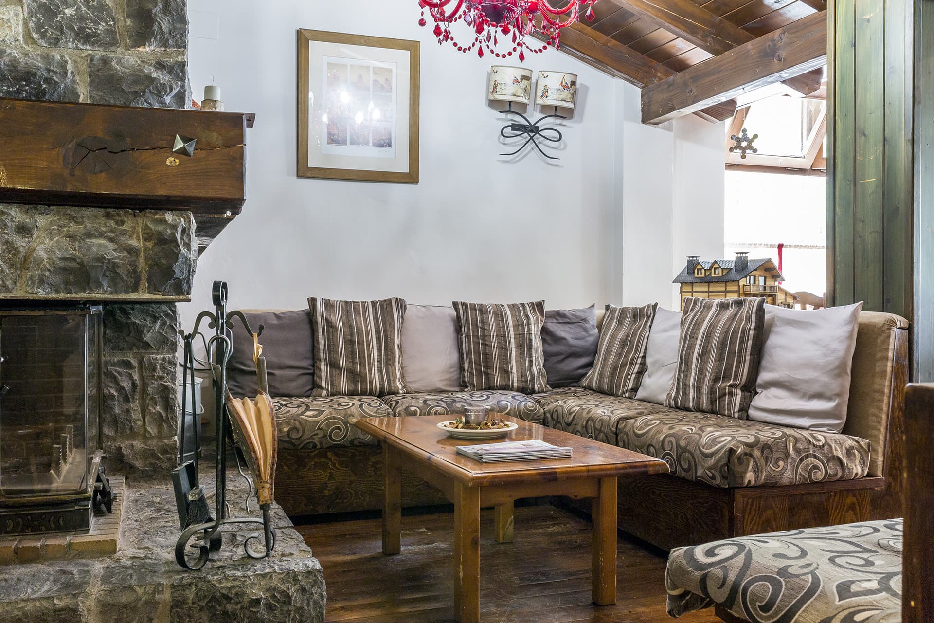 San Anton, Restaurant