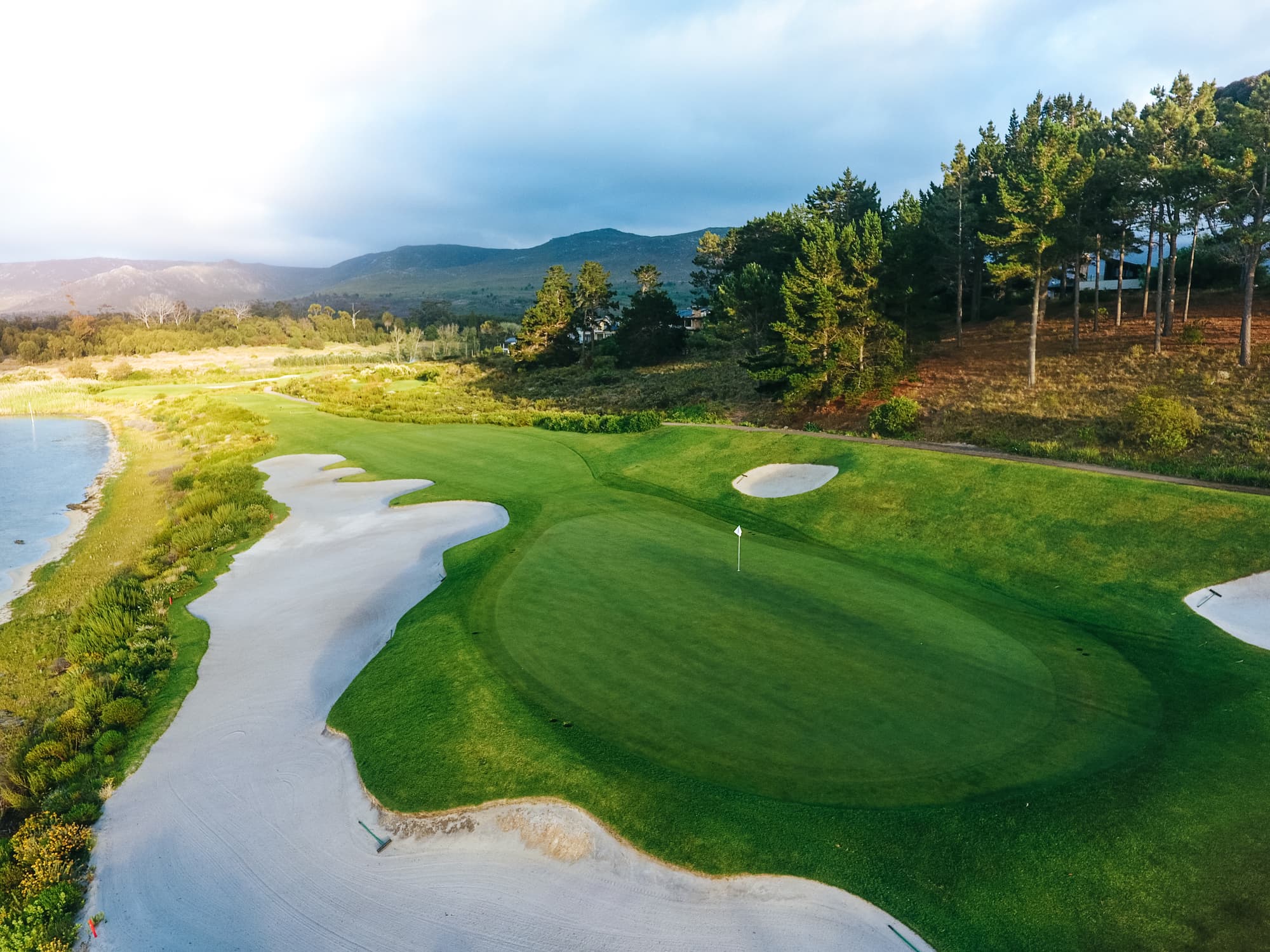 Arabella Hotel, Golf & Spa, Sports and Entertainment