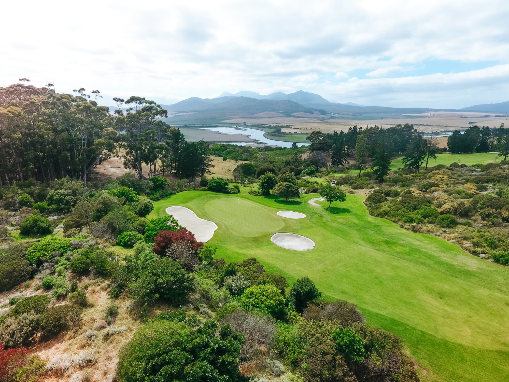 Arabella Hotel, Golf & Spa, Sports and Entertainment