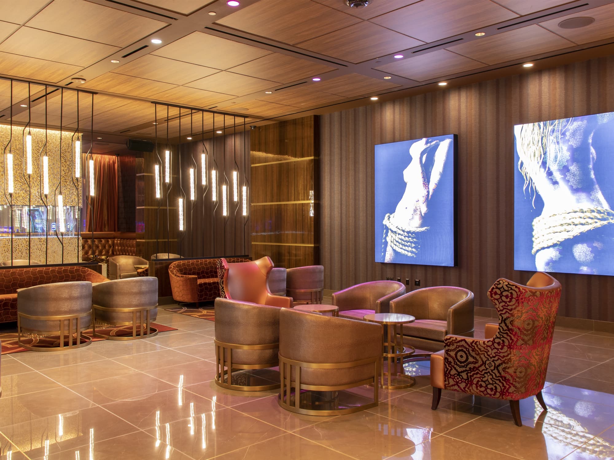 Sahara Las Vegas, Bar