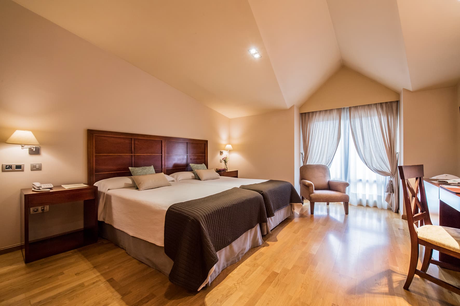 Villa Virginia, Room