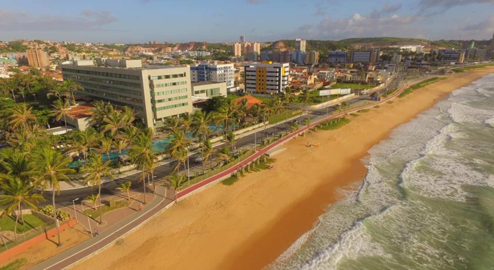 Ritz Lagoa da Anta Hotel & Spa, General view