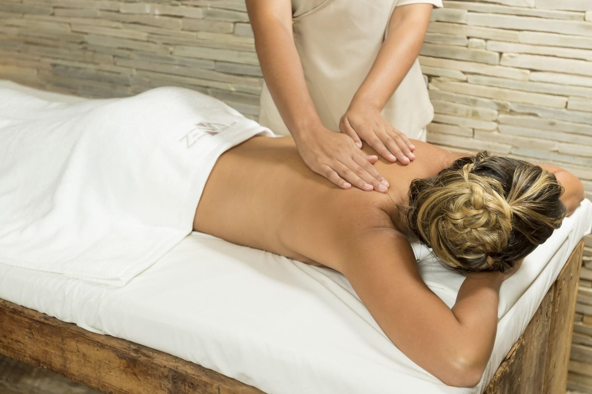 Ritz Lagoa da Anta Hotel & Spa, Sports and Entertainment