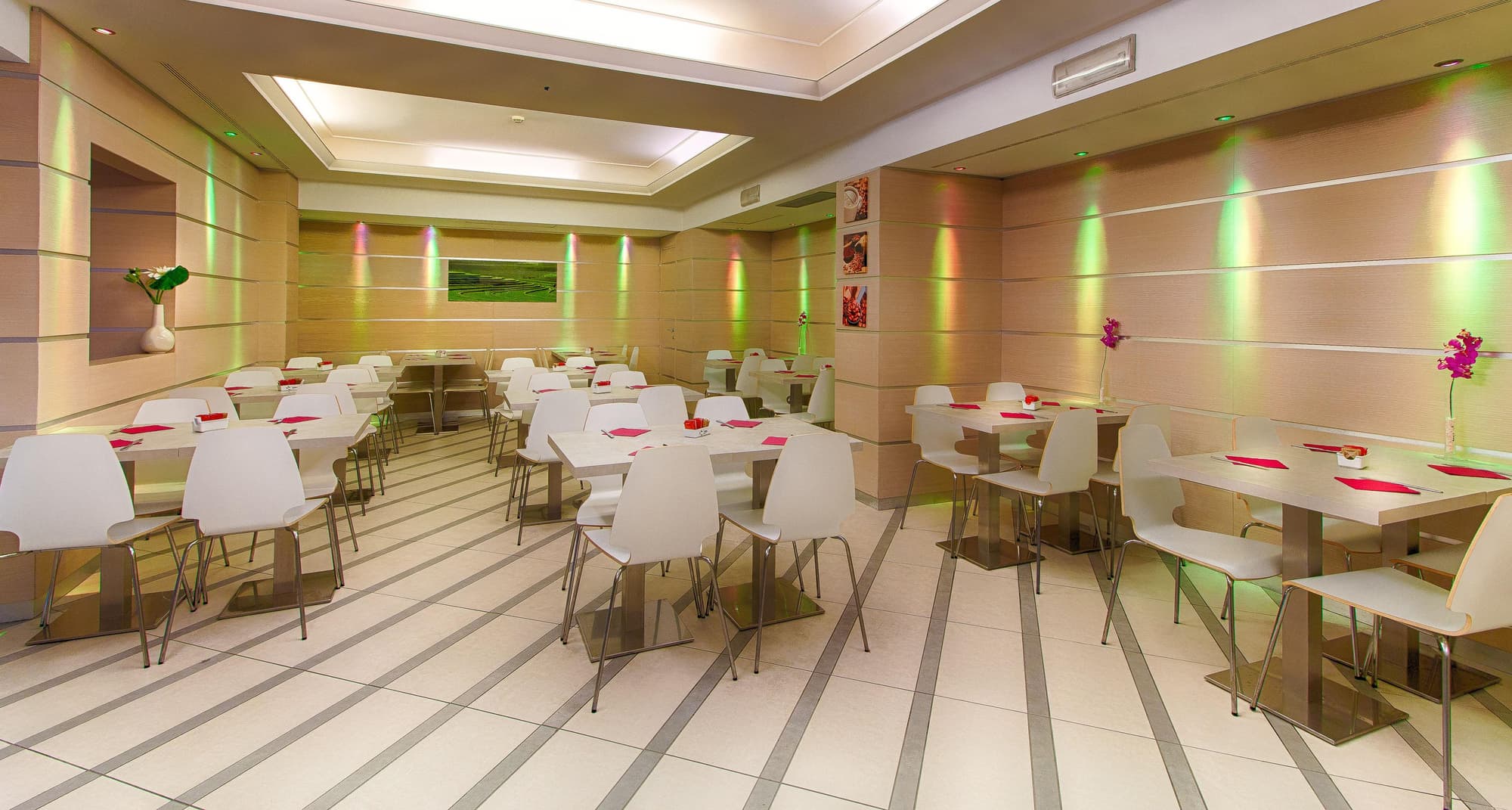 Raganelli, Restaurant