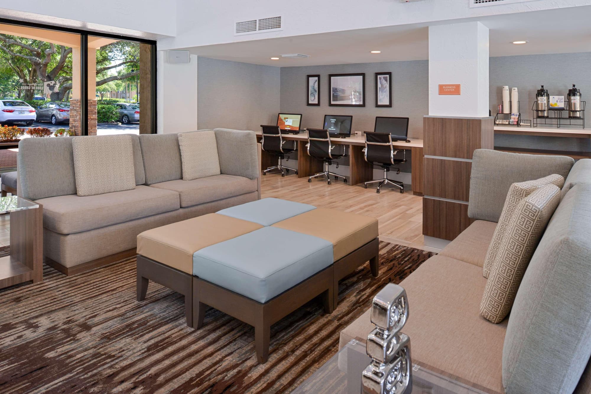 Mai Hana Hotel & Suites International Drive, Lobby