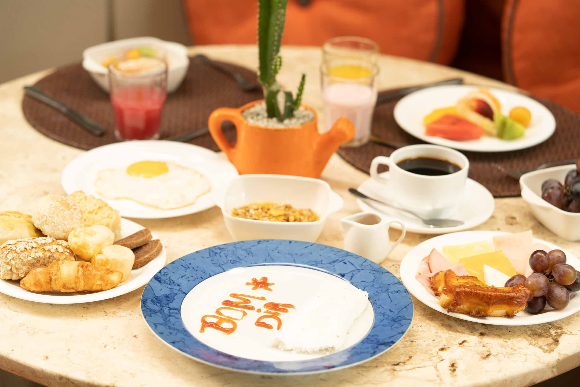 Atlante Plaza, Lobby