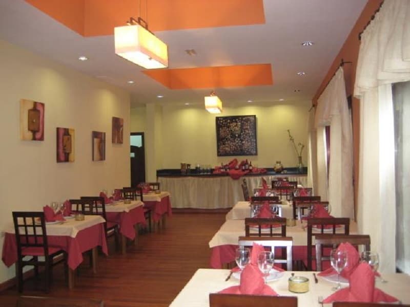 Villa El Mocanal, Restaurant