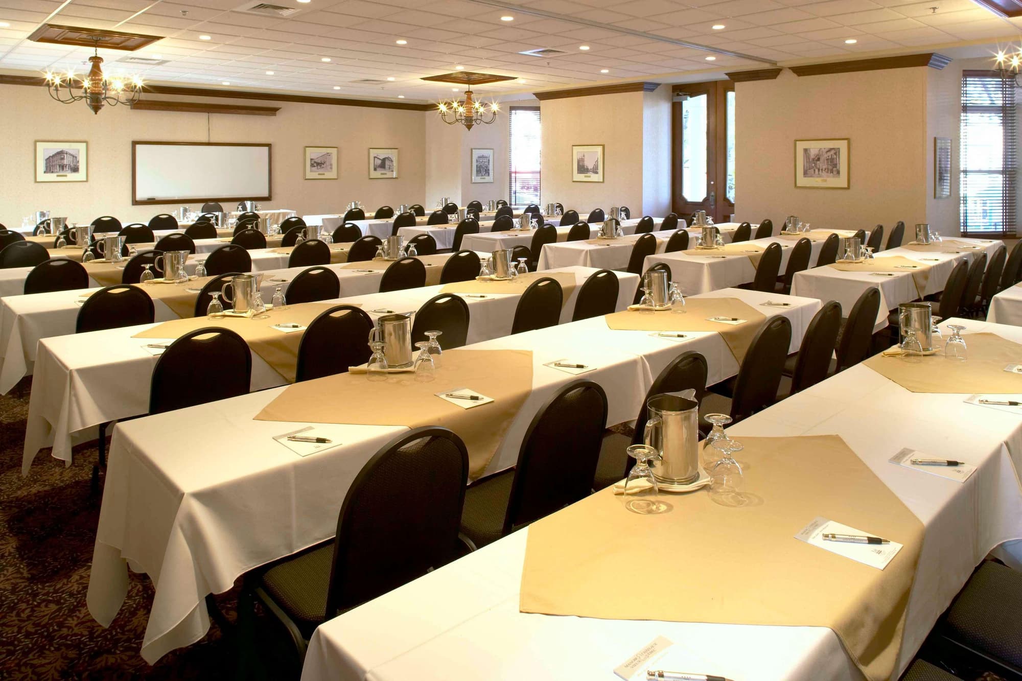 Château Laurier Quebec, Conferences