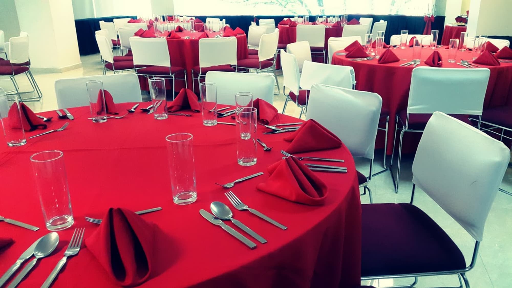 Suites PF, Conferences