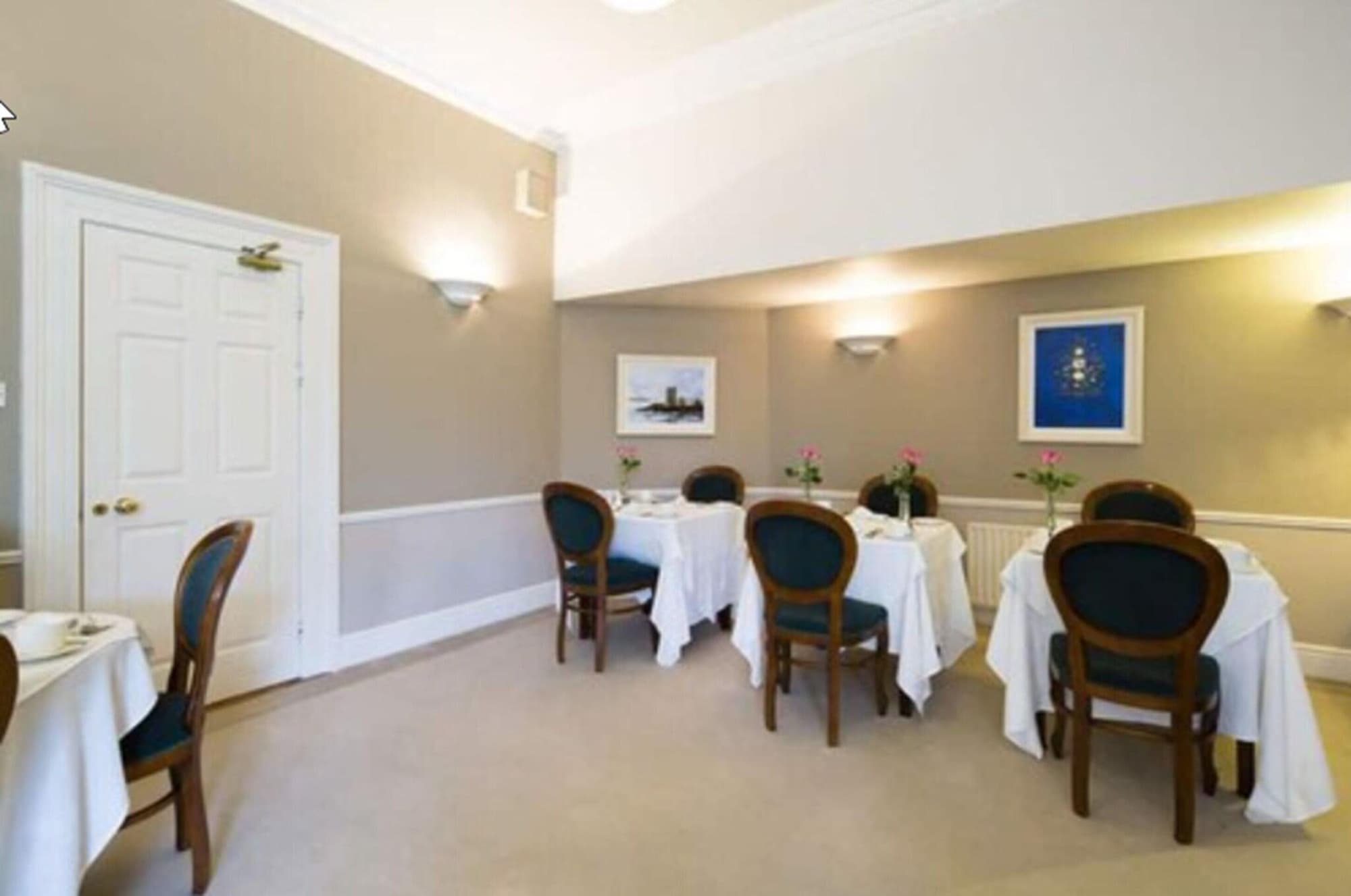 Aberdeen Lodge, Restaurant