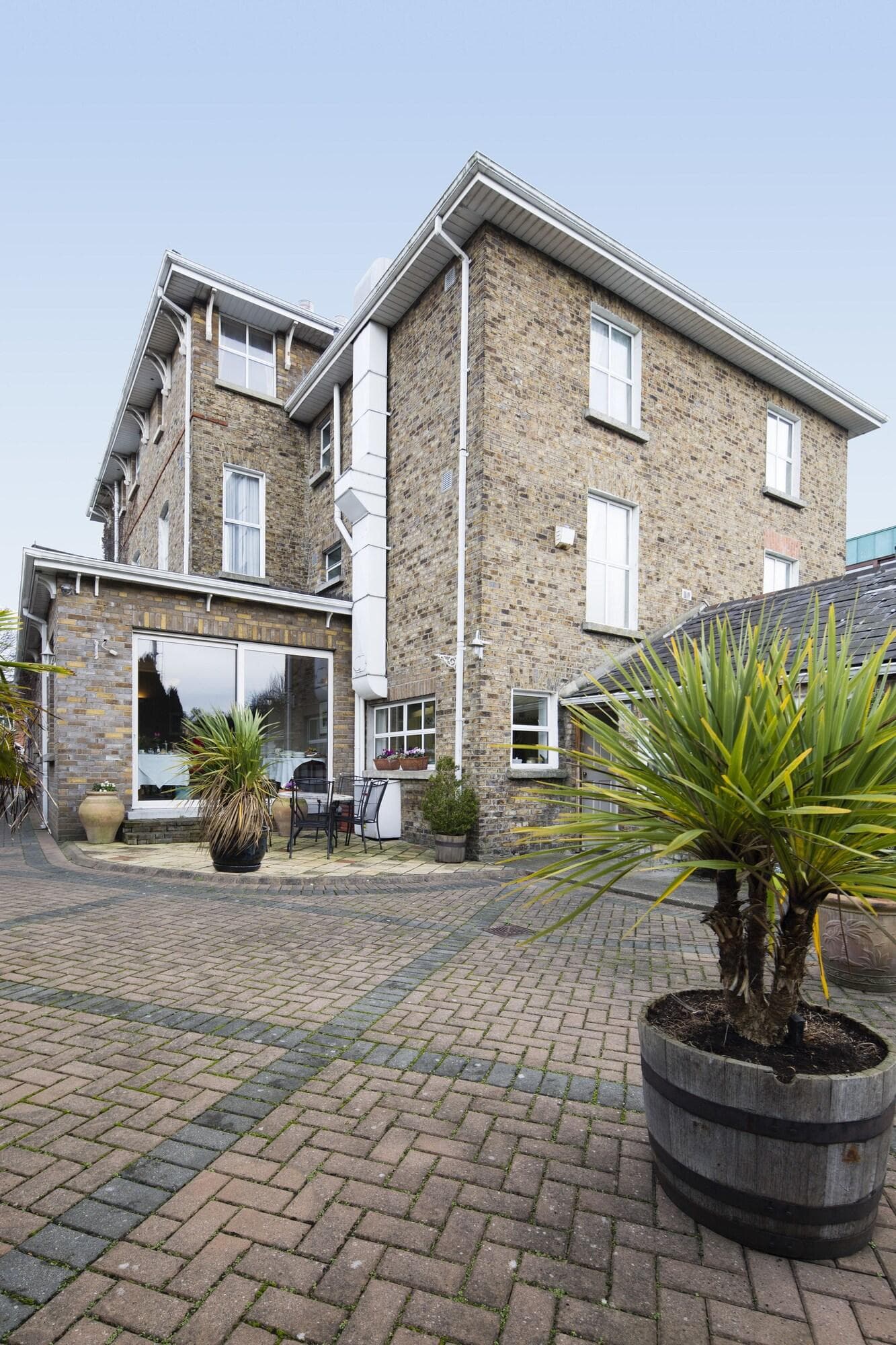 Aberdeen Lodge, General view