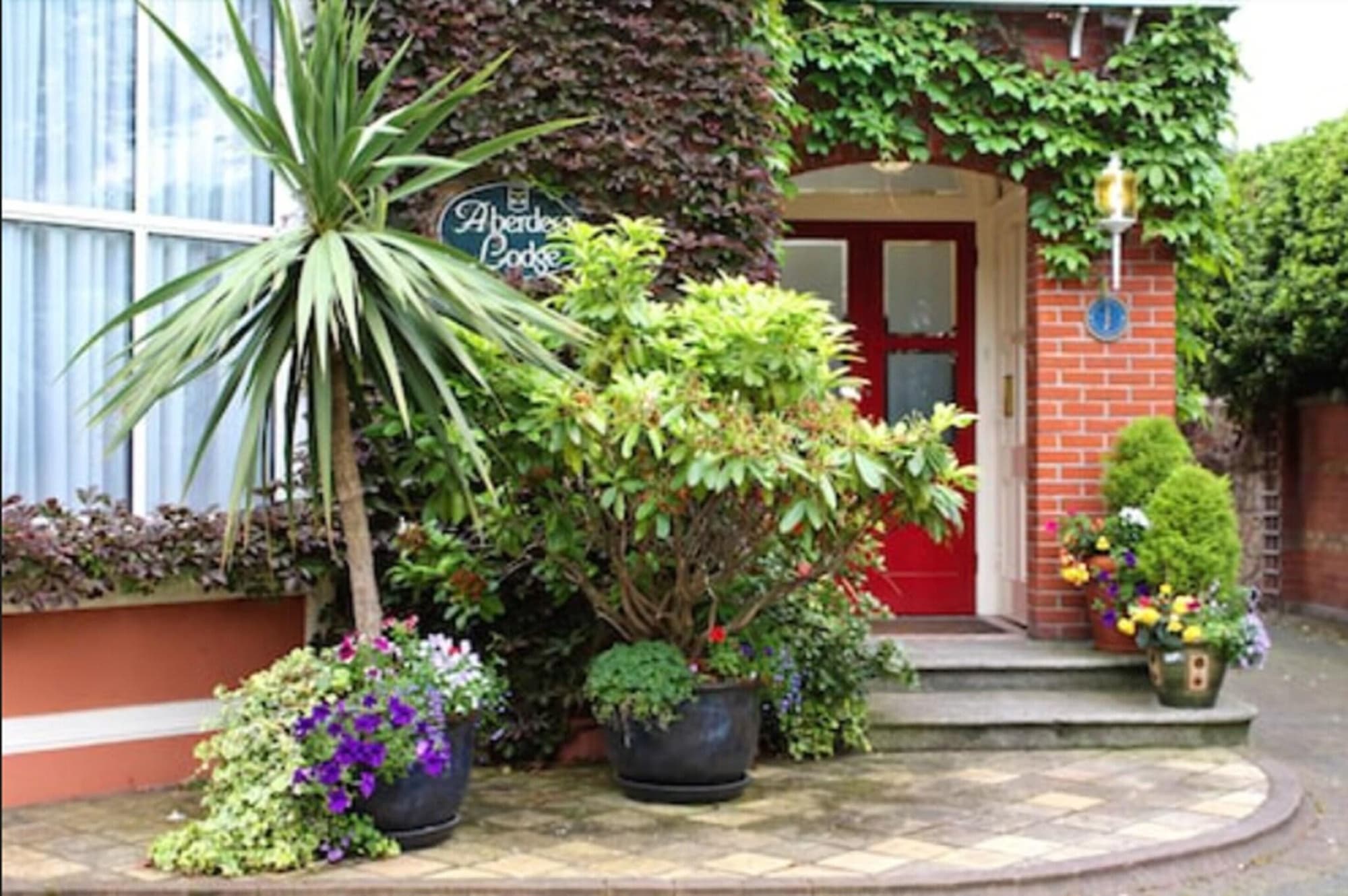 Aberdeen Lodge, General view