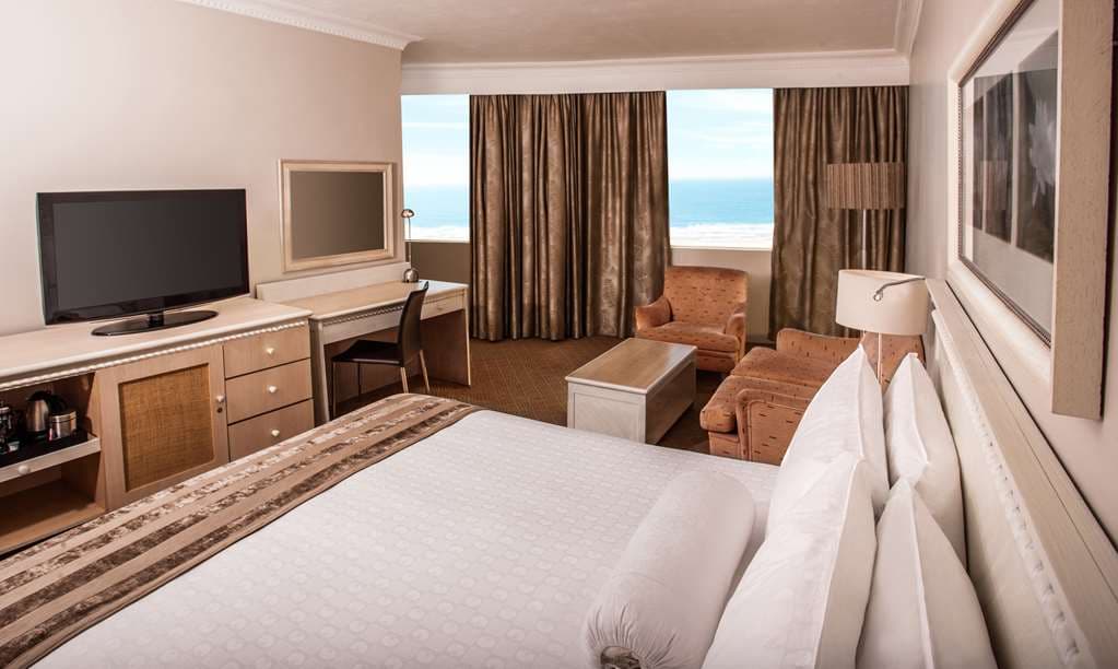 Southern Sun Elangeni & Maharani, Room