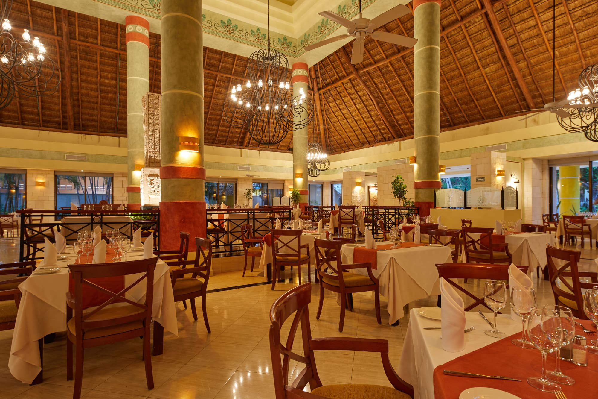 Bahia Principe Grand Coba All Inclusive, Restaurant