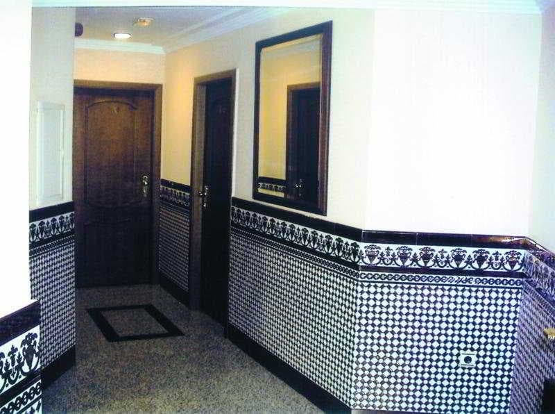 Los Jeronimos, General view