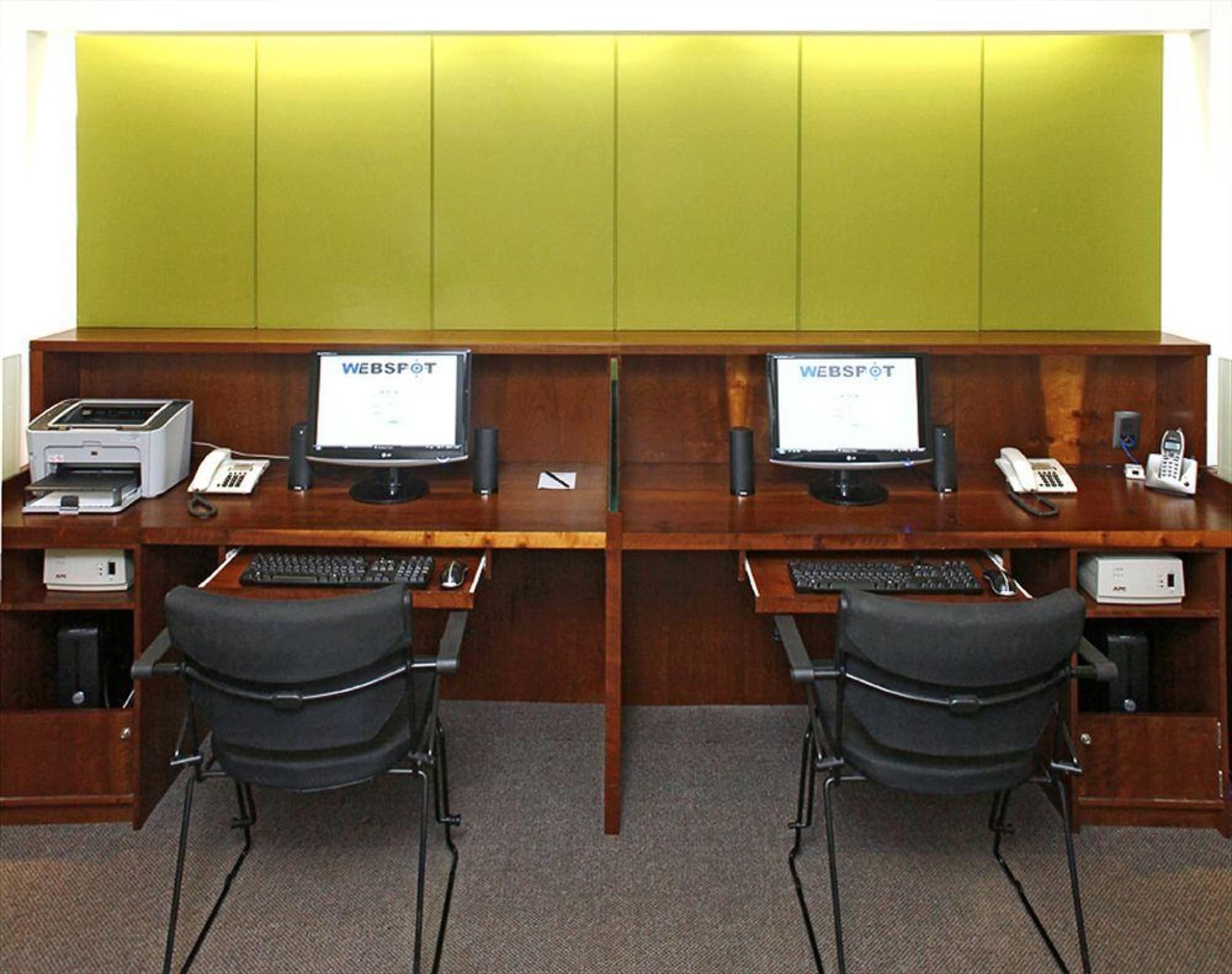 Premier Copacabana Hotel, Sports and Entertainment