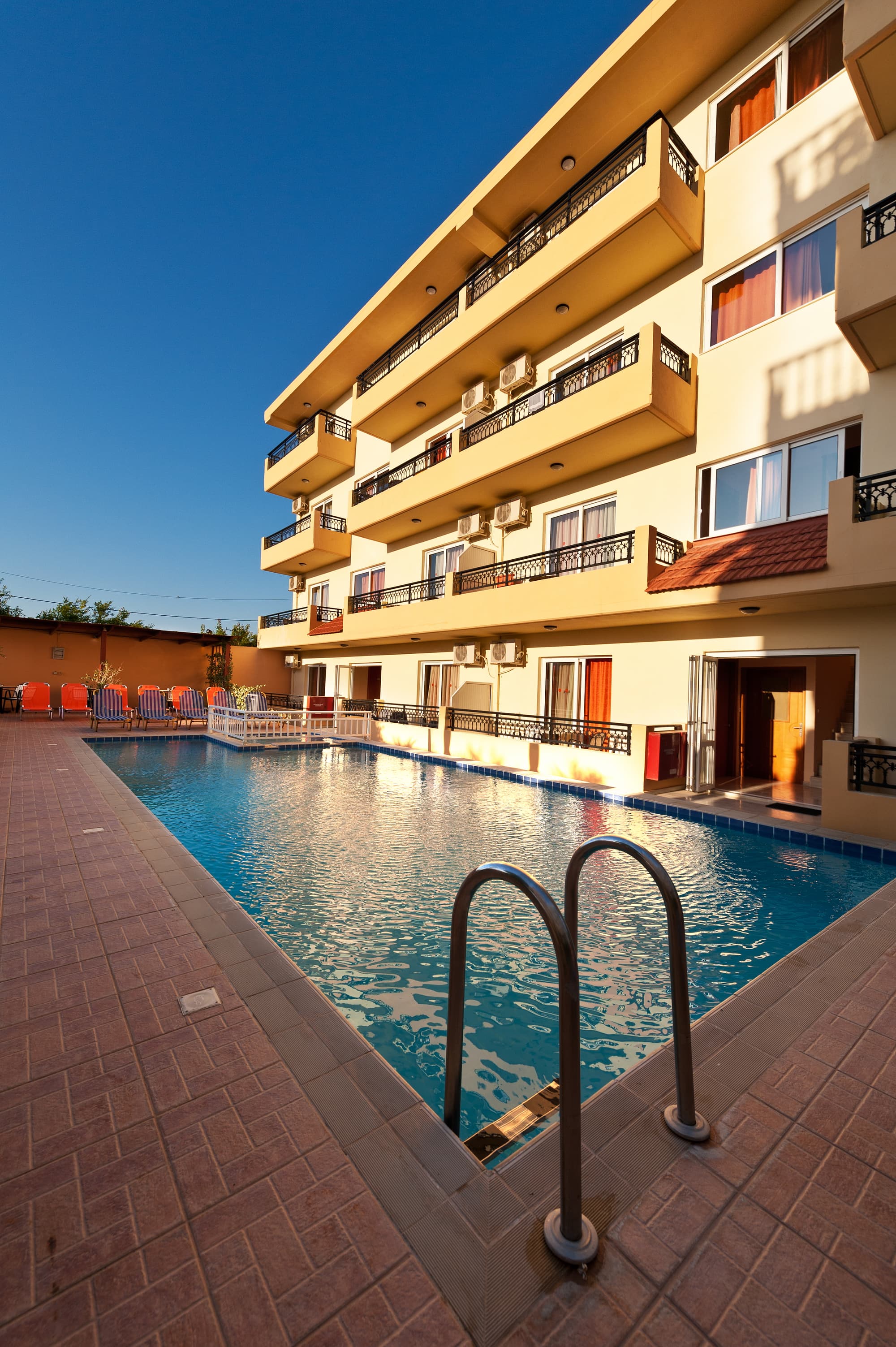 Alea Hotel Apartments, Pool