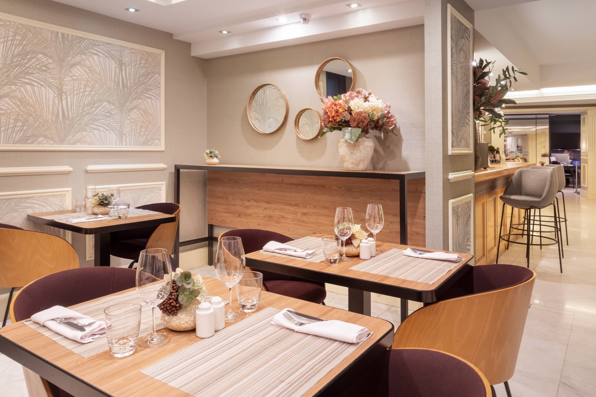 Catalonia las Cortes, Lobby