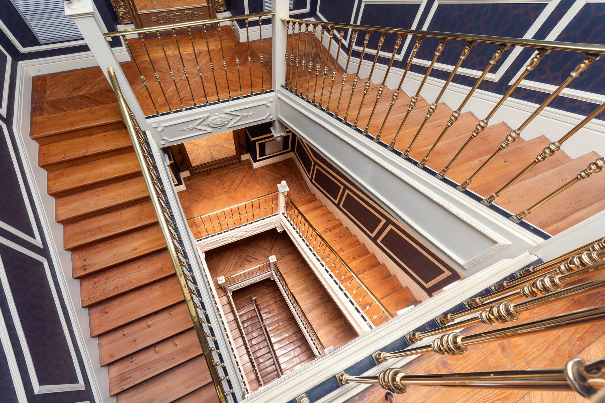 Catalonia las Cortes, Lobby