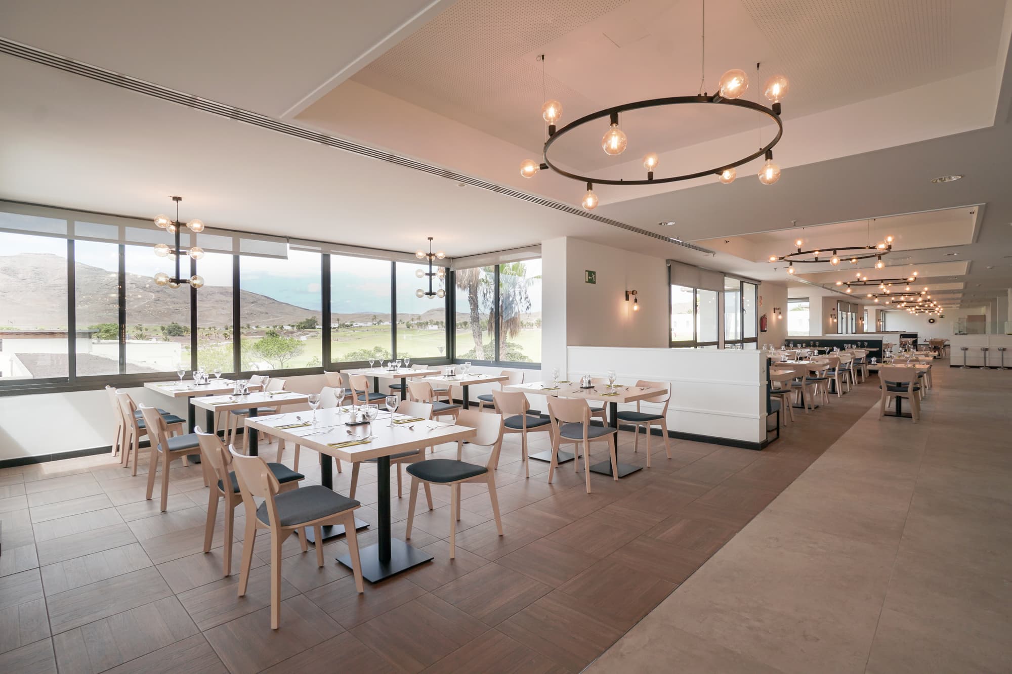 Playitas Hotel, Restaurant