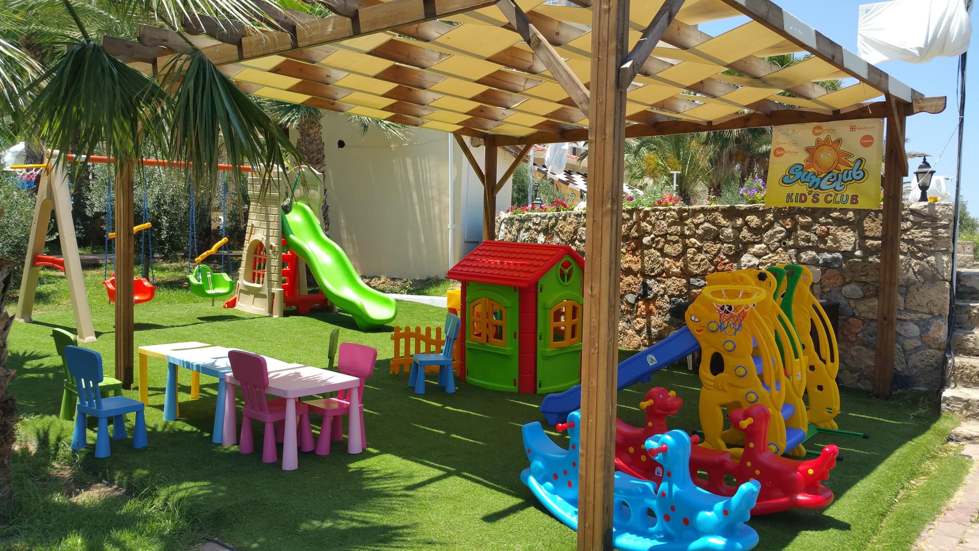 Oscar Resort Hotel, General view