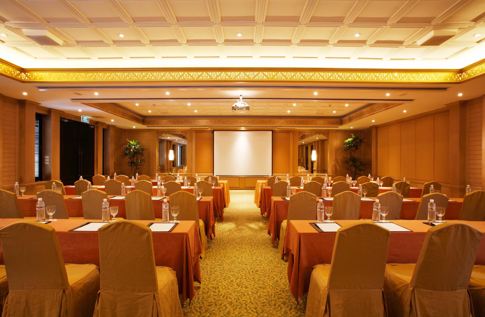 Dusit Thani Laguna Phuket, Conferences
