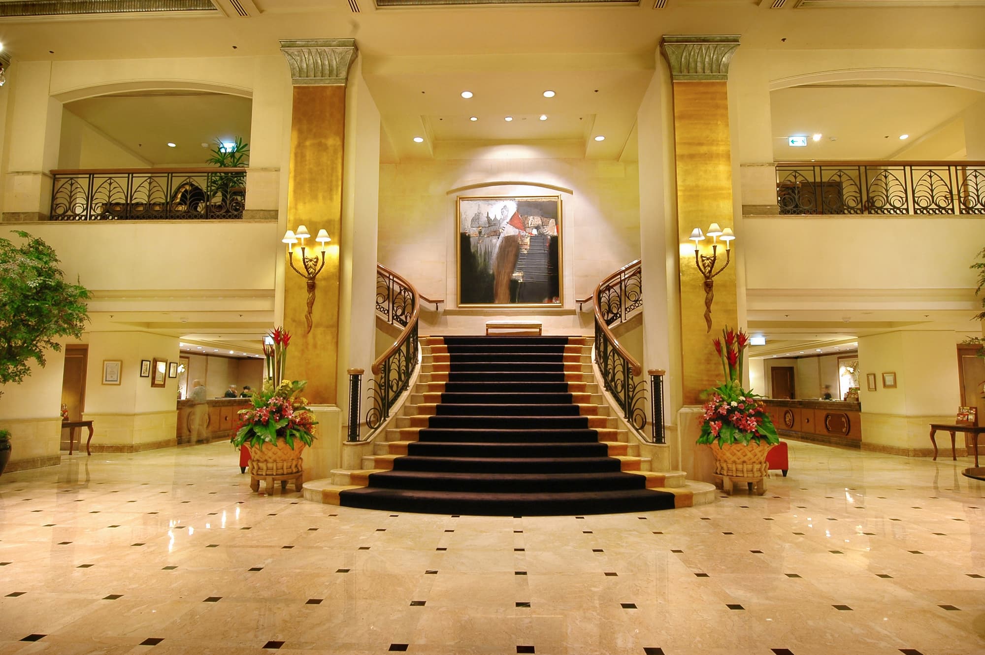 Borobudur Jakarta, Lobby