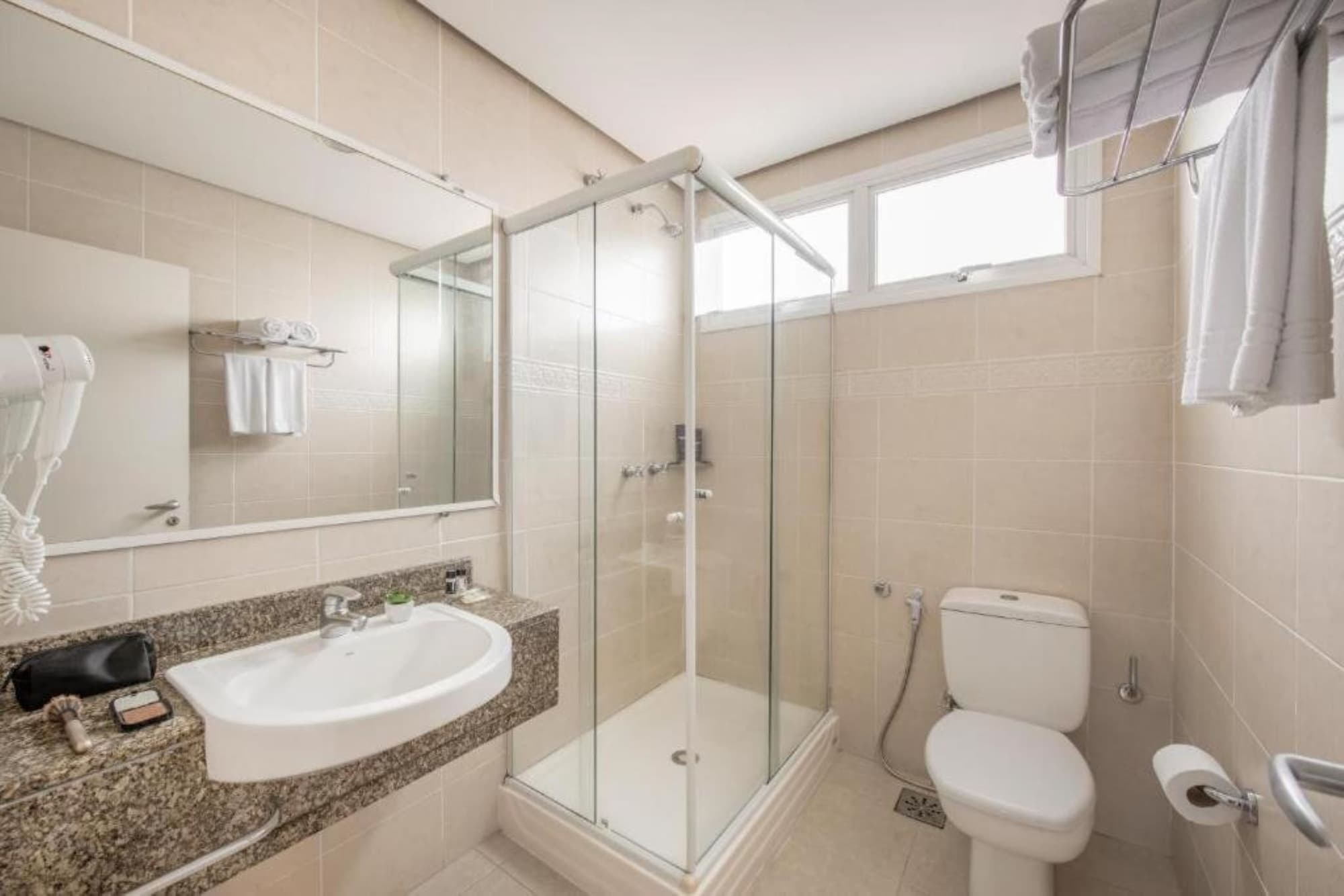 Intercity Florianopolis, Room