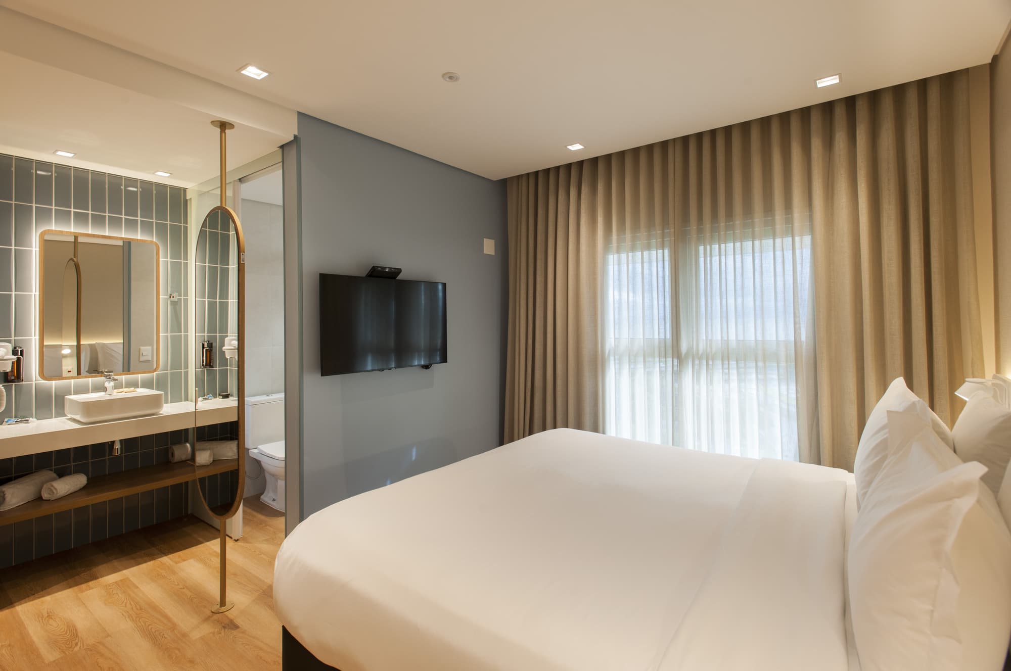 Intercity Florianopolis, Room