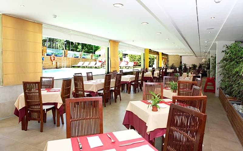 On Family Islantilla, General view