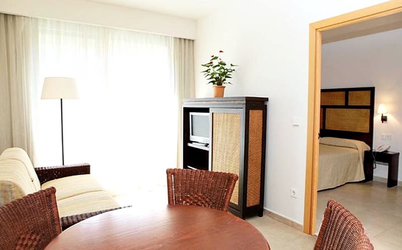 On Family Islantilla, General view