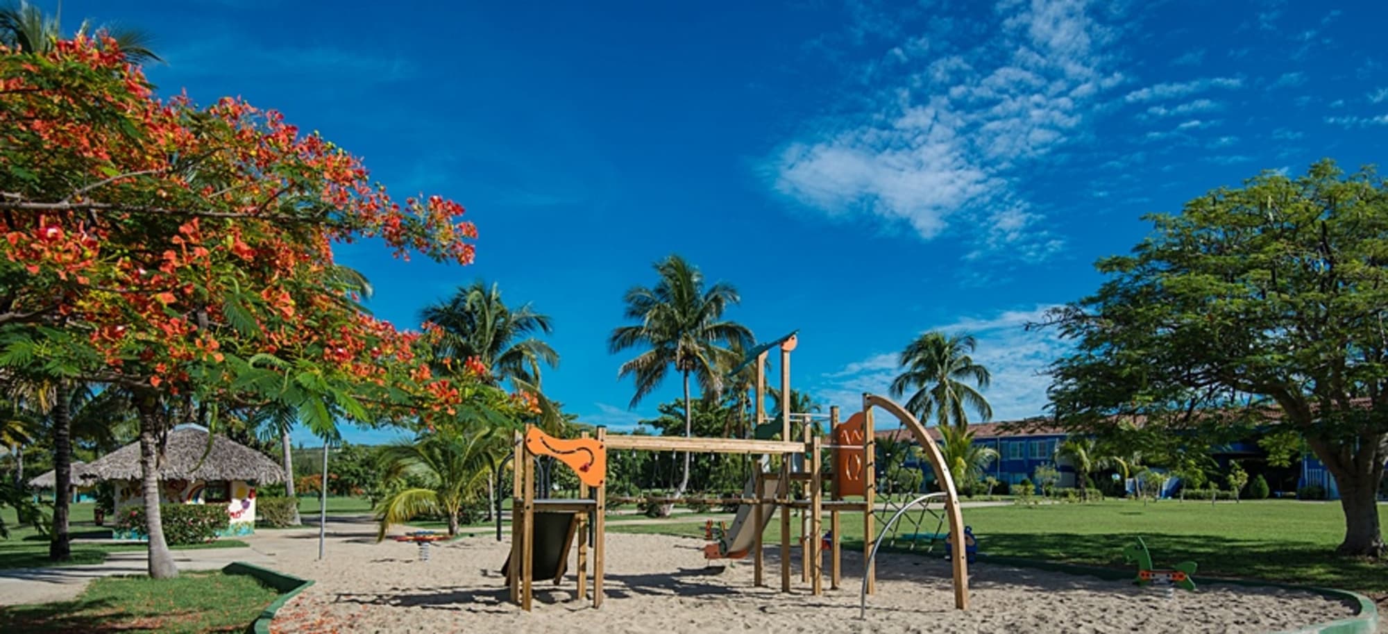 Gran Caribe Rancho Luna All Inclusive, Sports and Entertainment