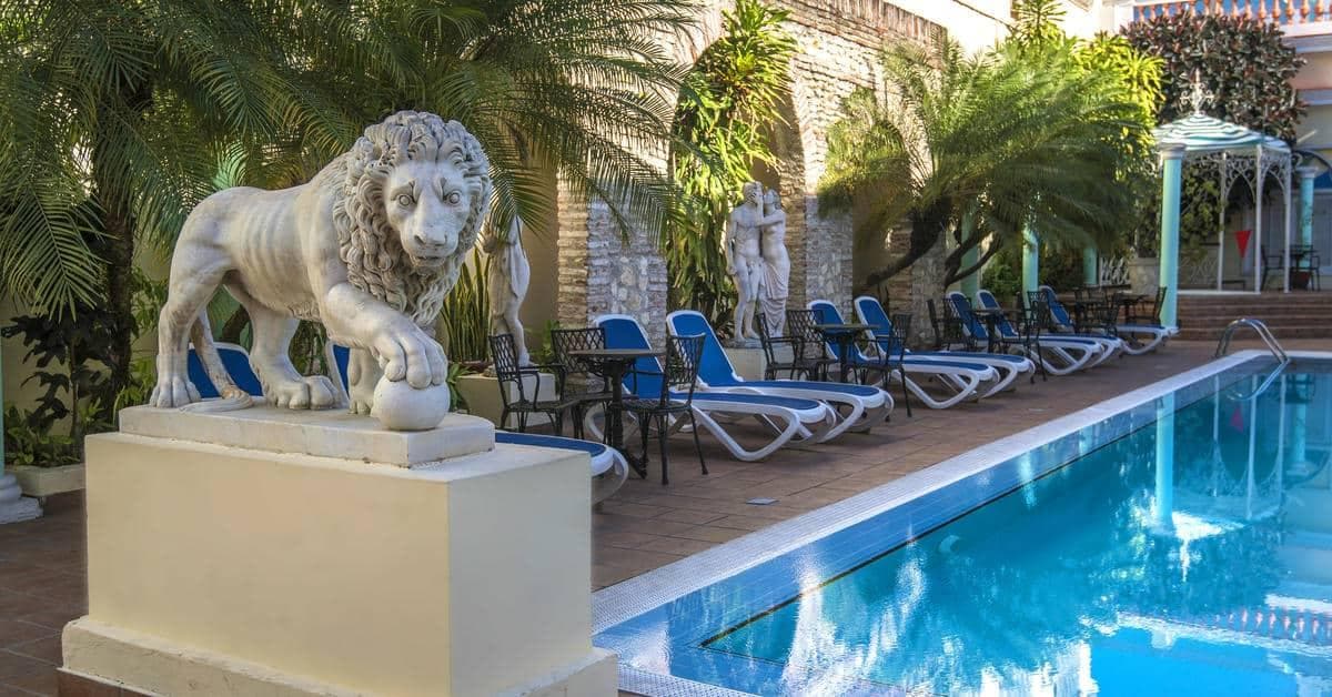 Hotel La Union, Affiliated By Melia, Pool