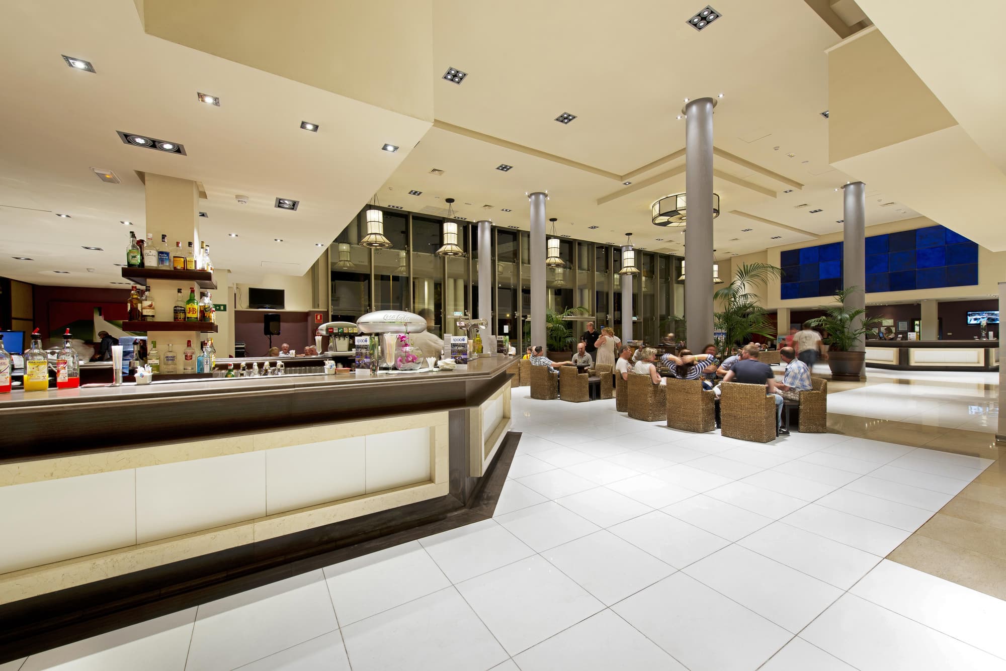 Marylanza Suites & Spa, Bar