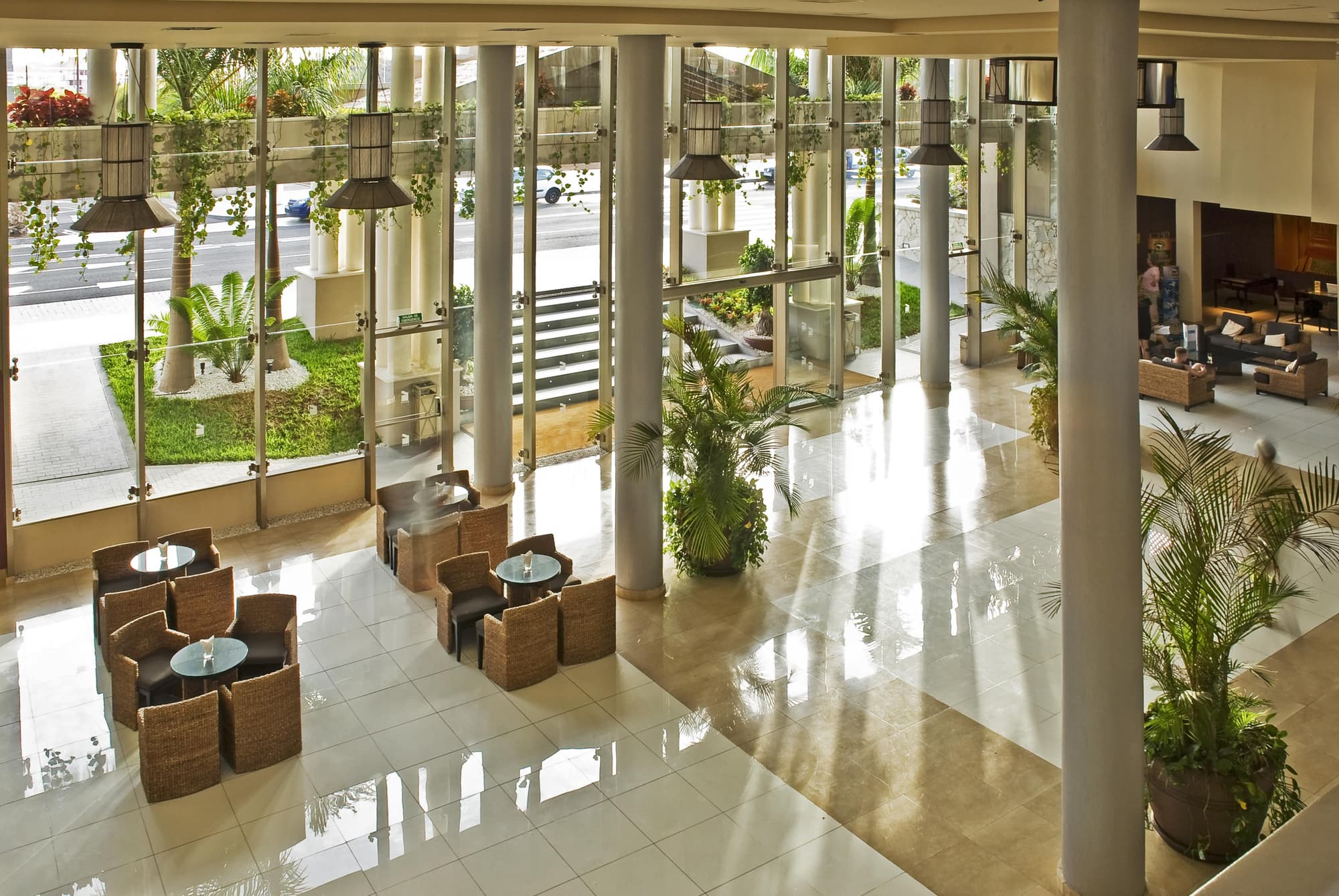 Marylanza Suites & Spa, Lobby