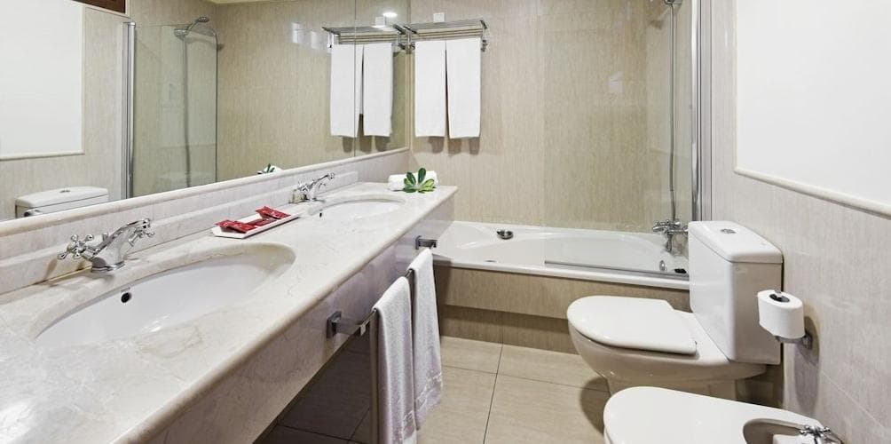 Marylanza Suites & Spa, Room