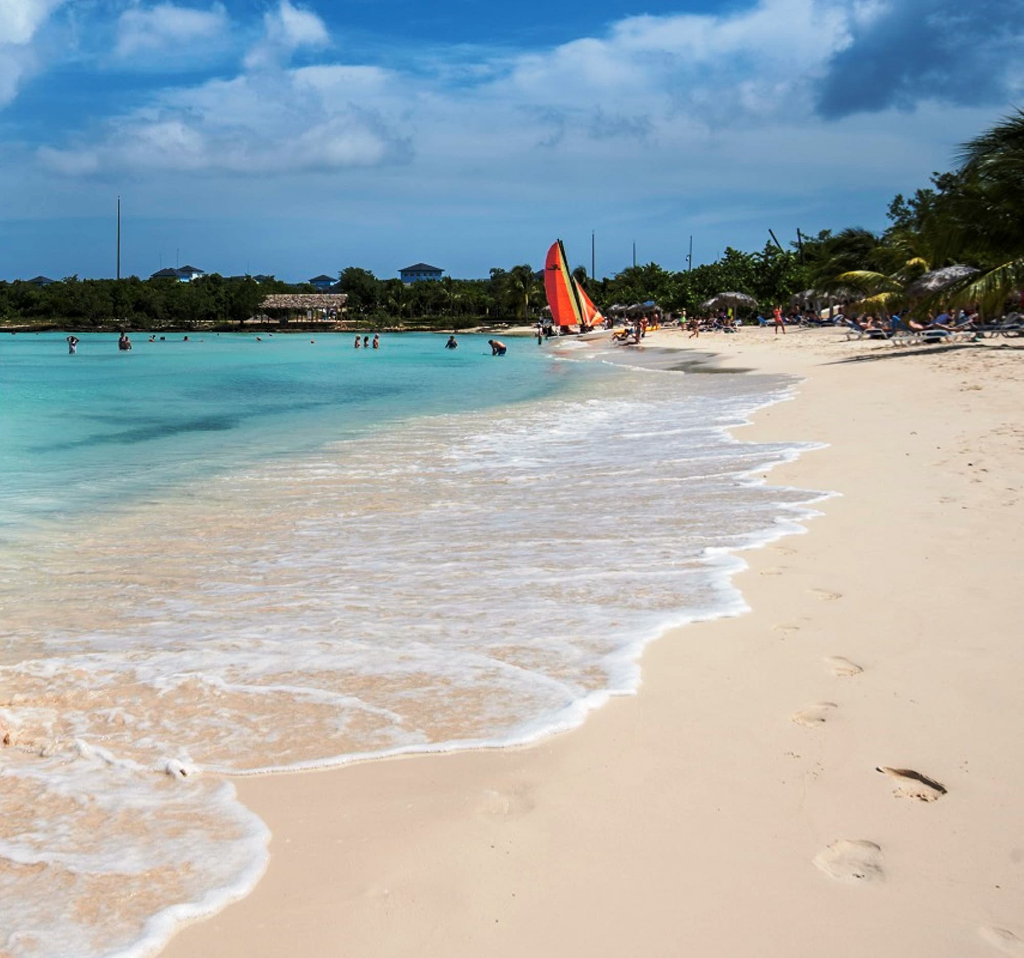Playa Costa Verde, Beach