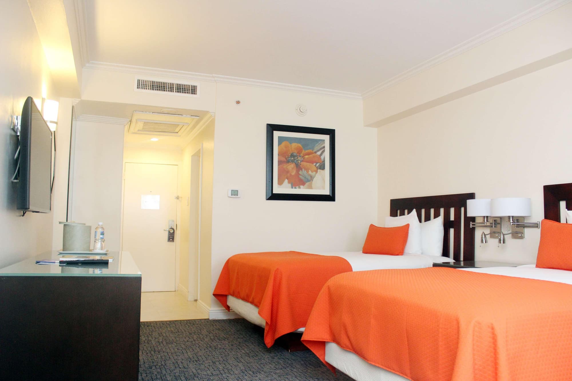 Jamaica Pegasus, Room