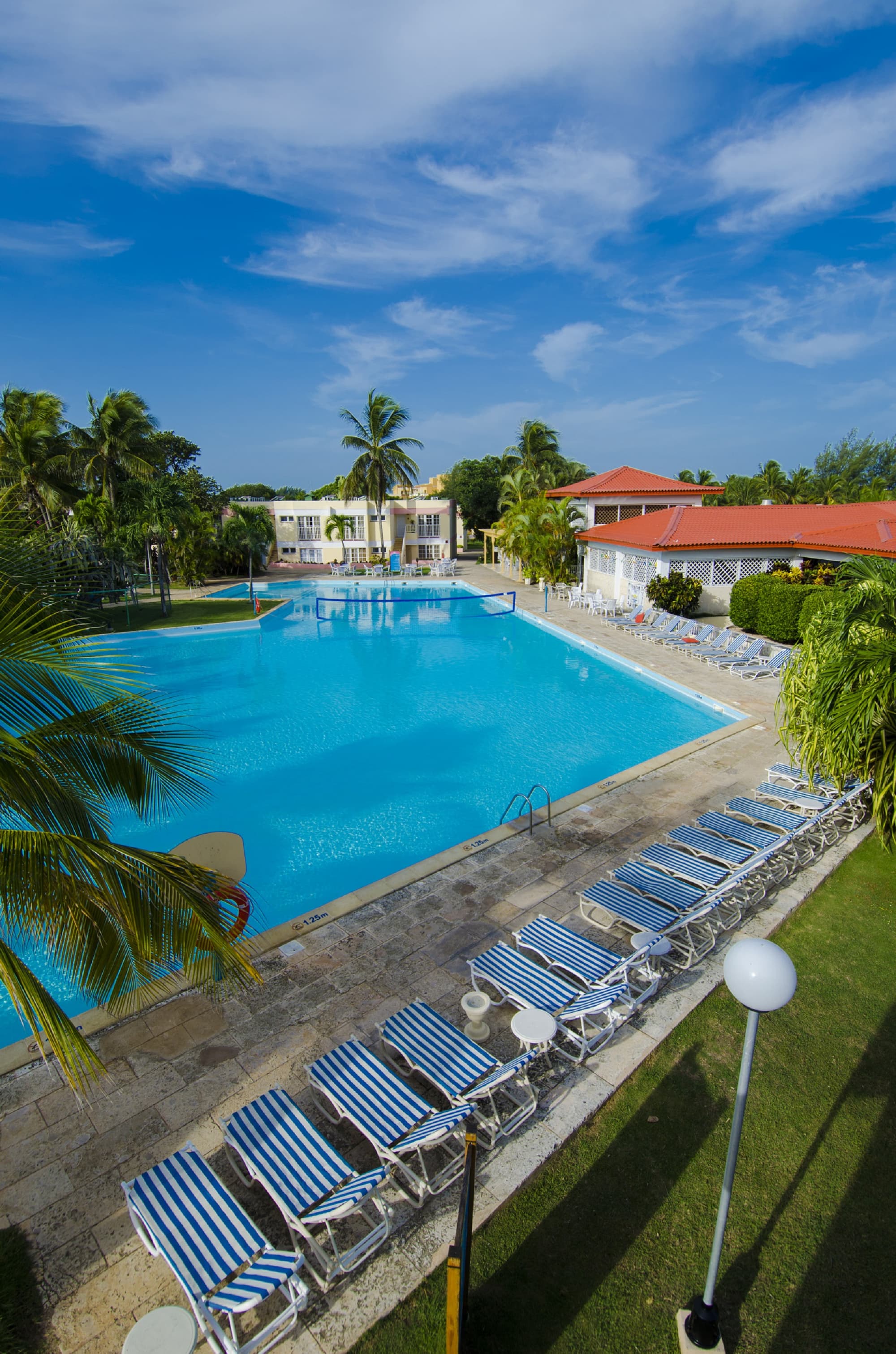 Hotel Los Cactus, Pool