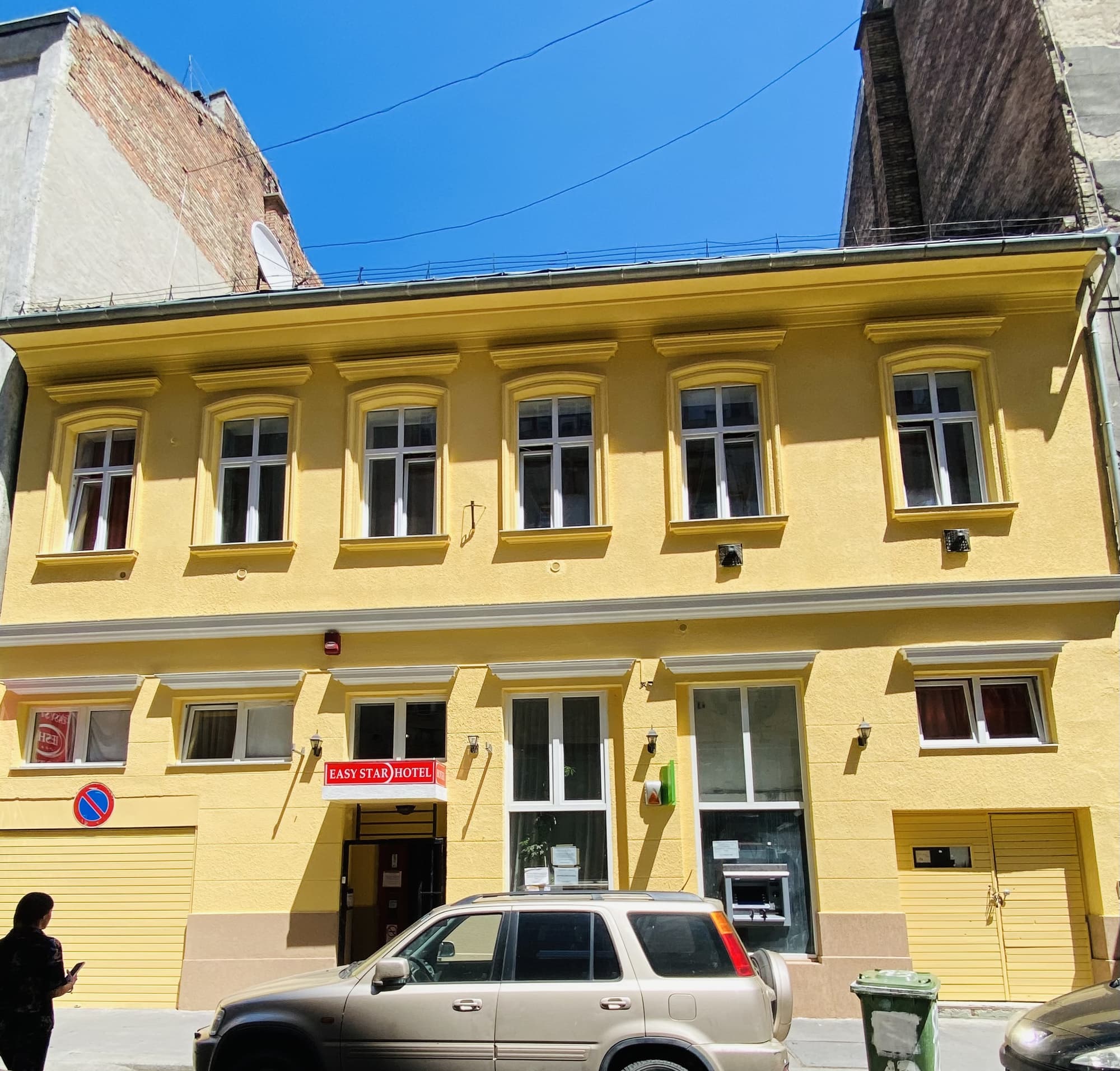 Easy Star Hotel, General view